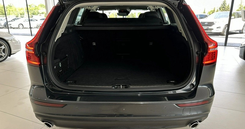 Volvo V60 cena 129900 przebieg: 164529, rok produkcji 2019 z Sztum małe 781